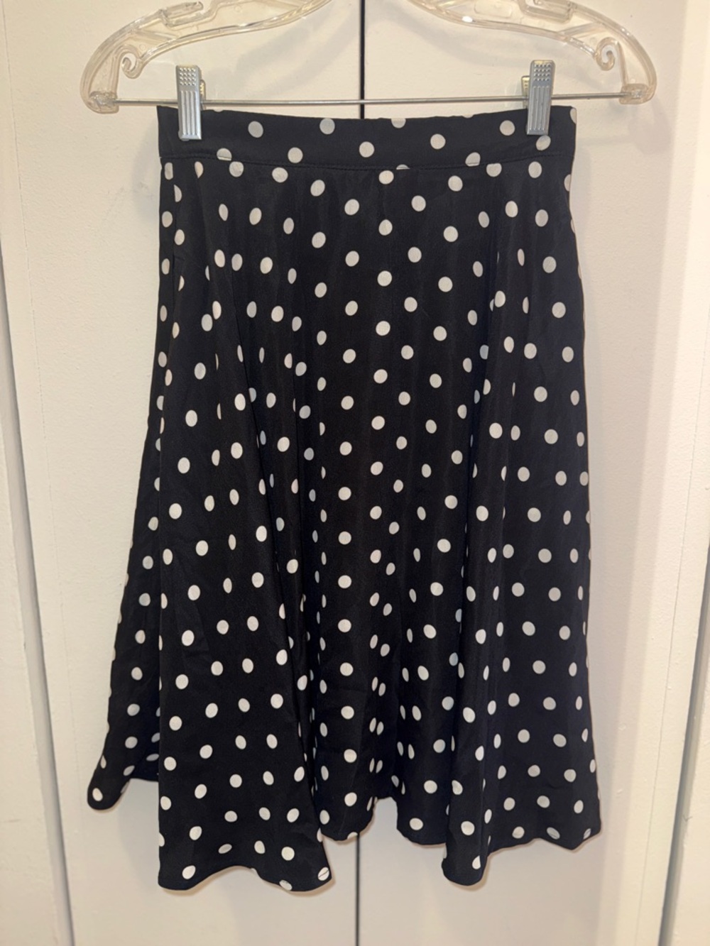 Black and White Polka Dot A-Line Skirt Size 24 With Side Pockets